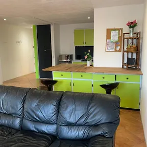 F2 Tapu Apartment